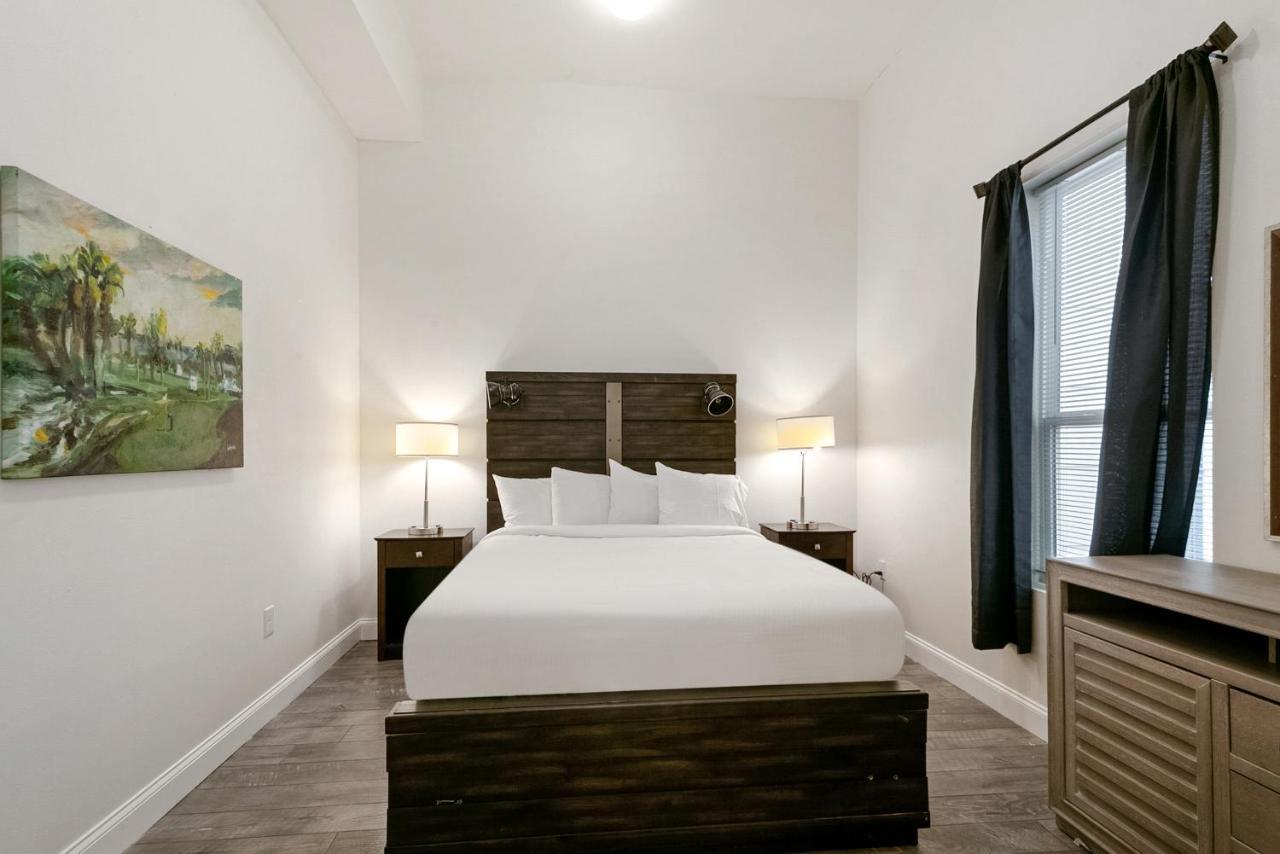 Breathtaking Condos Near French Quarter Nova Orleães Exterior foto